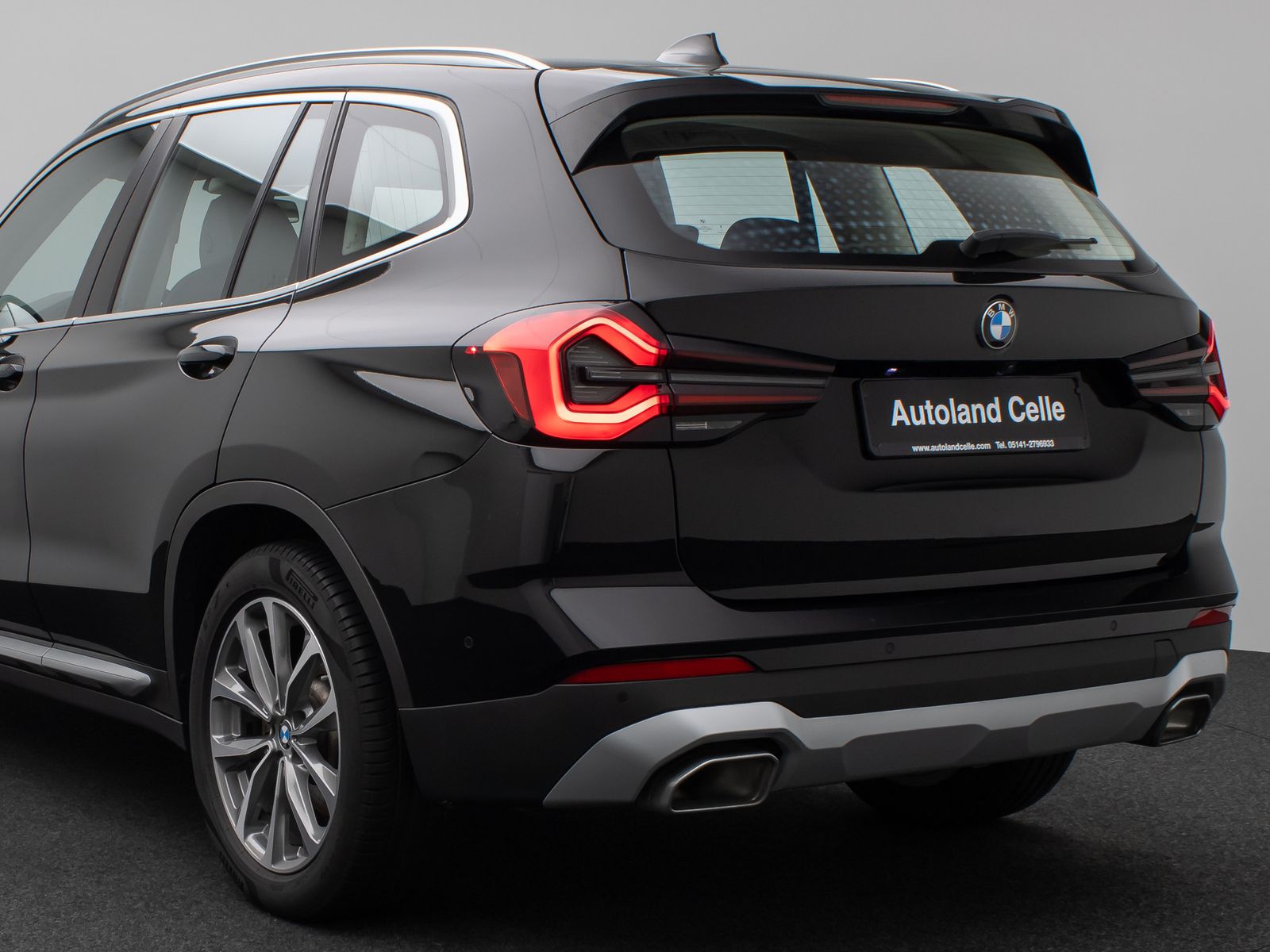 Fahrzeugabbildung BMW X3 xD20i Kamera DAB HiFi Leder M Sport 19Zoll