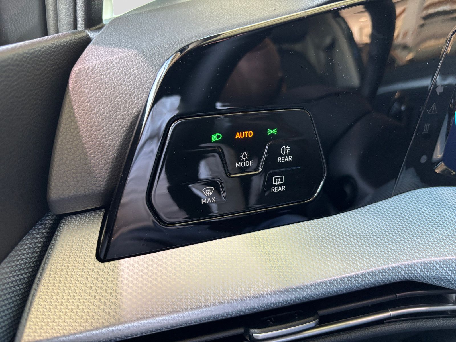 Volkswagen Golf - Bild 8