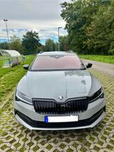 Skoda Superb 2.0 DSG 4x4 AHK MATRIX COMBI SPORTLINE