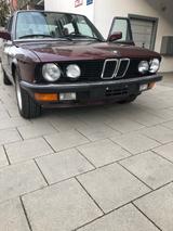 BMW 528i 5-Gang, Klima, H-Gutachen, Top - BMW Gebrauchtwagen von 1983