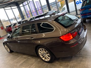 BMW 530d xDrive *Night Vision*PANORAMA*NAVI*PDC*SHZ*