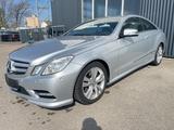 Mercedes-Benz E 200 Coupe CGI BlueEfficiency*Auto*Sport-Paket - Mercedes-Benz E 200: Coupe, Cgi