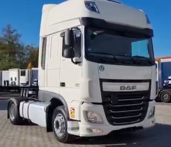 DAF XF 105.460FT Super Space Cape