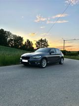 BMW Bmw 118i f20 / Facelift / TÜV neu - BMW 118: 118i Facelift