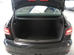 Fahrzeugabbildung Audi A3 Lim. 1.5 TFSI S-TRONIC NAVI/SHZ/TEMP./XENON