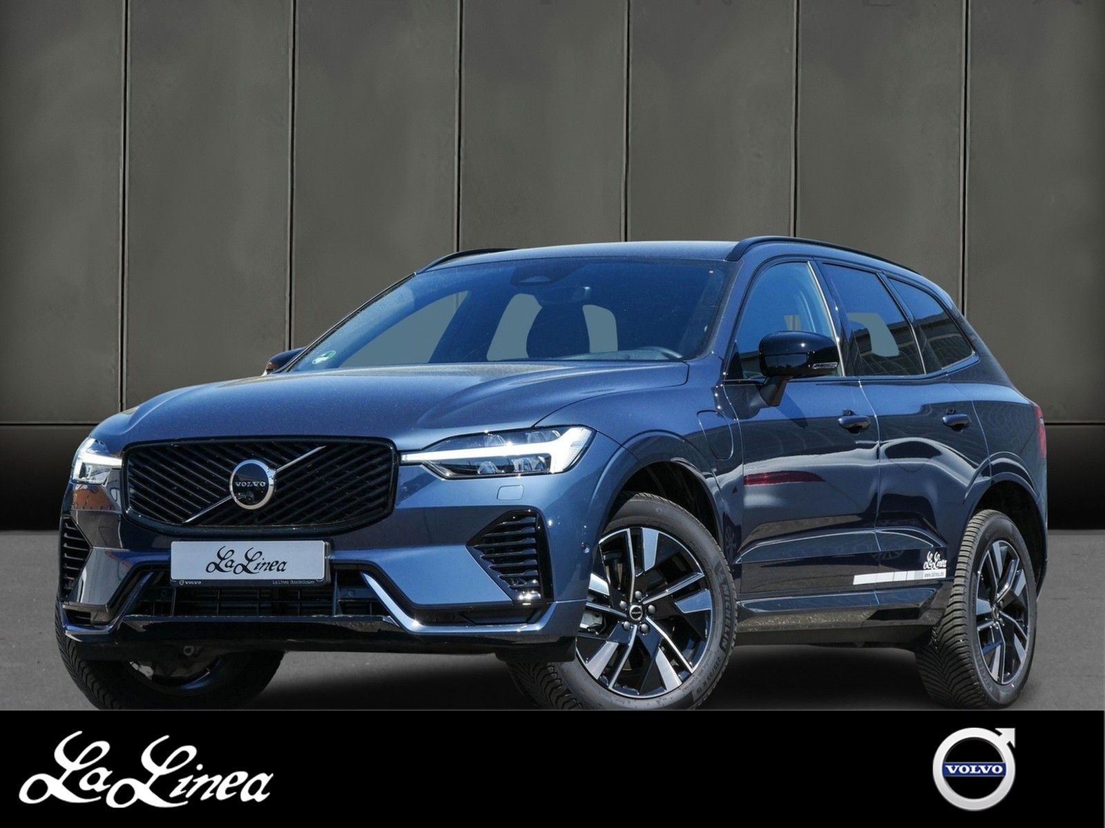 Volvo XC60 T6 Plus Dark 360°*Pano*Harman/Kardon