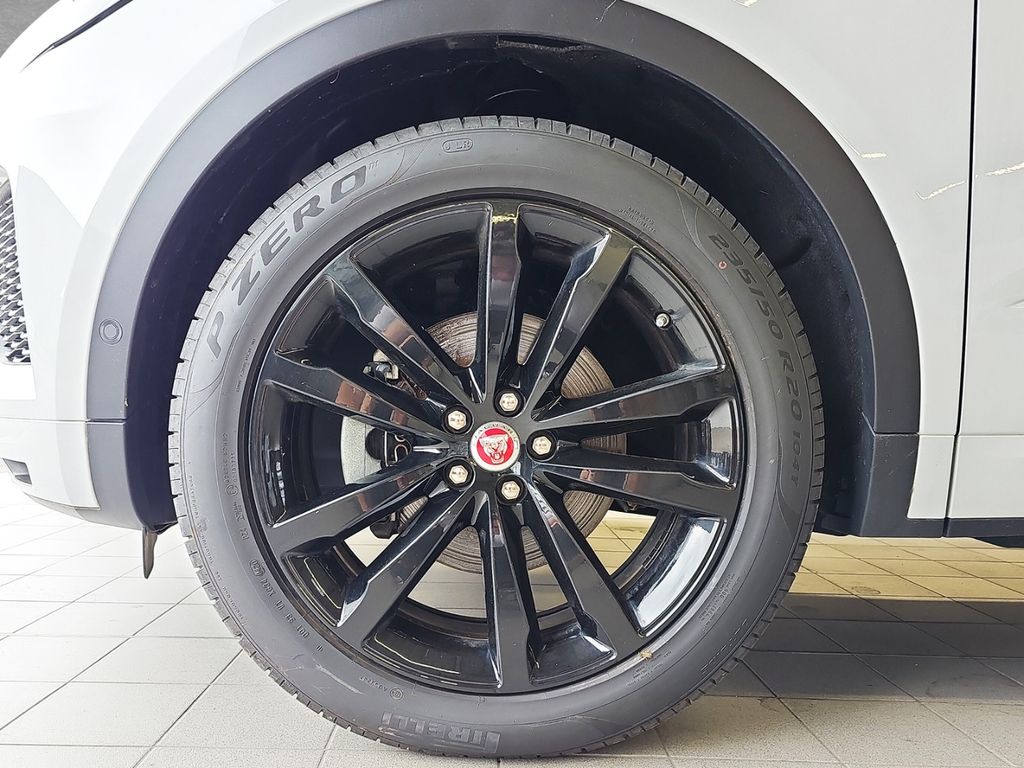 Jaguar E-Pace D180 AWD Chequered Flag