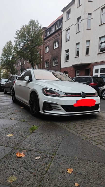 Image of Volkswagen Golf