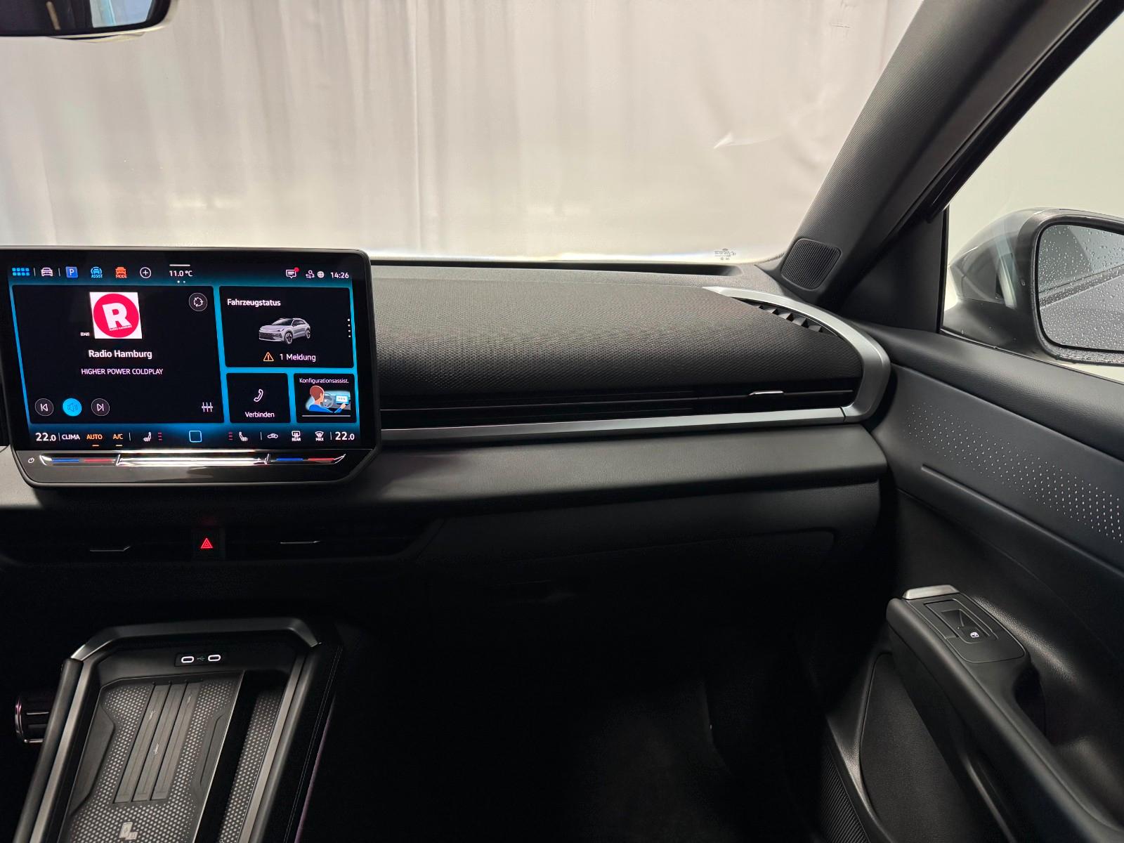 Volkswagen T-Roc 1.5 neues Modell R-Line AHK*elek Kofferr., миниатюра 21
