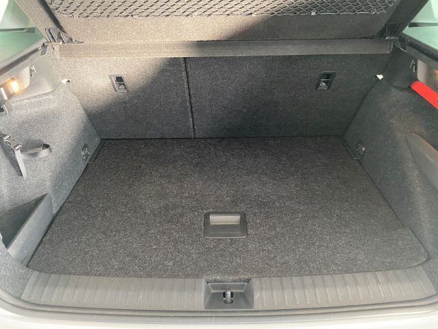 Kamiq DRIVE 125 1.0 TSI NAVI+LED+SHZ