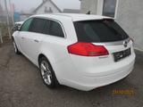 Opel Insignia A Sports Tourer Innovation 4x4 - Opel Insignia: Sports Tourer Innovation