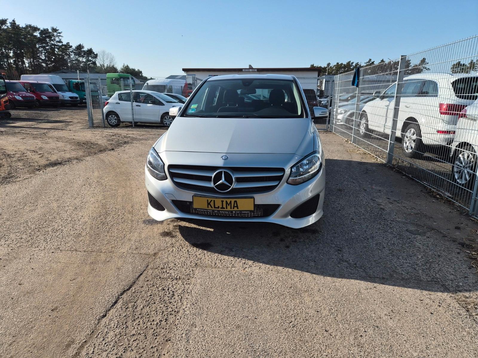 Mercedes-Benz B 180 CDI / d Automatik NAVI LED Score Euro6