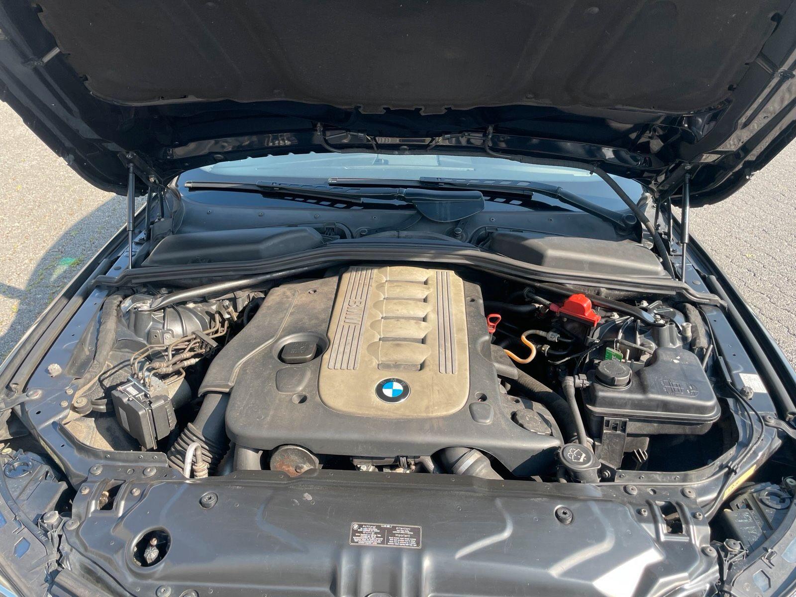 BMW 530 2005 — photo 12