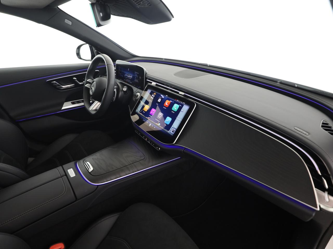Mercedes-Benz E 220 d T AMG Digital Light Night Burmester MBUX