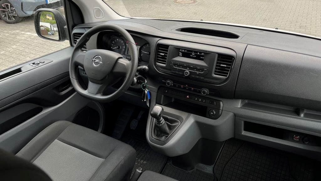 Autohaus Klingenthal - Opel Vivaro Kombi M 2.0 Diesel 145PS 9-Sitzer/AHZV/Kl - Bild 12 Autohaus Klingenthal - Opel Vivaro Kombi M 2.0 Diesel 145PS 9-Sitzer/AHZV/Kl - Bild 12