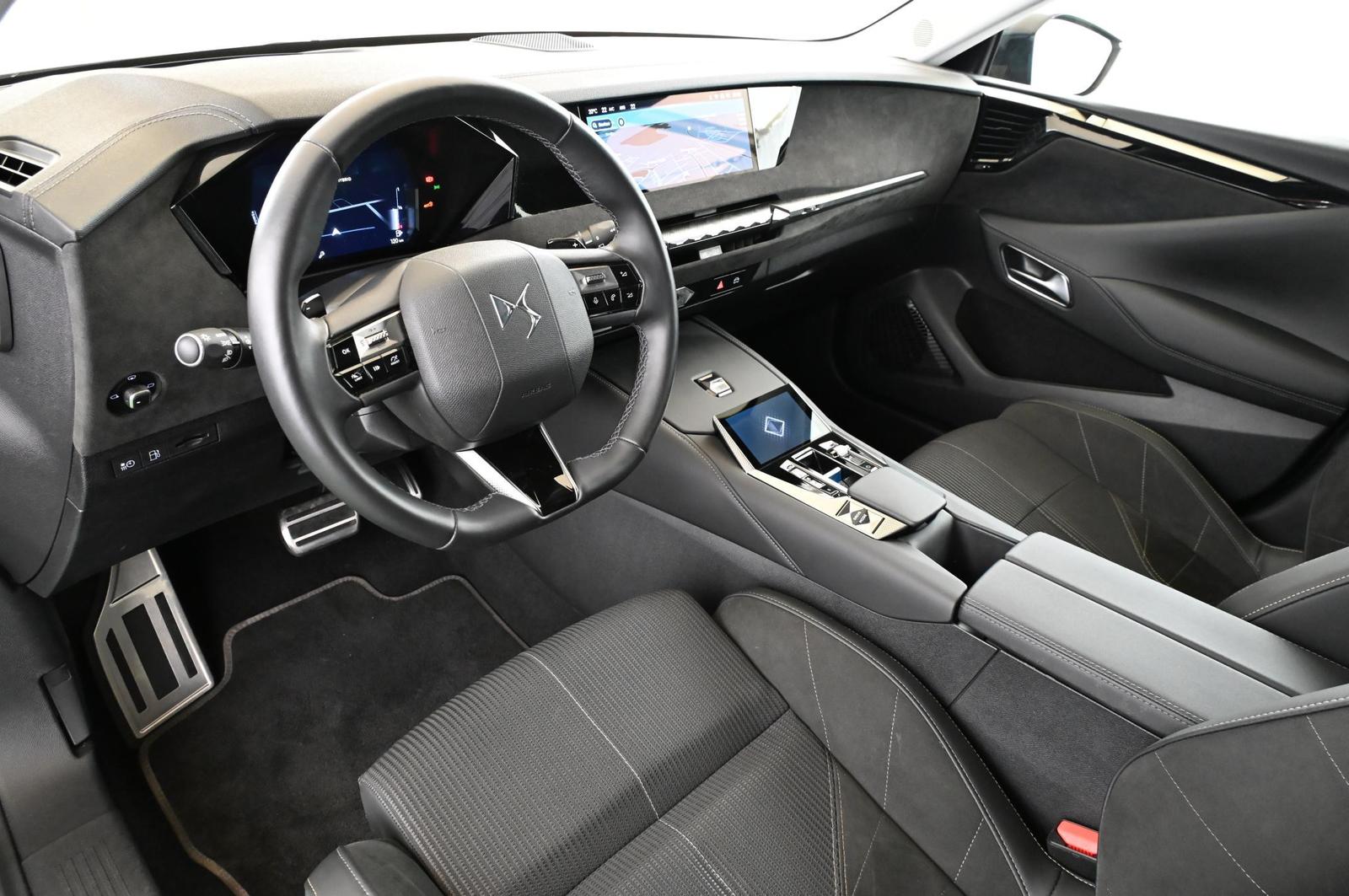 DS Automobiles DS4 1.6 E-Tense 225 Etolie Alcantara UVP 53.000 