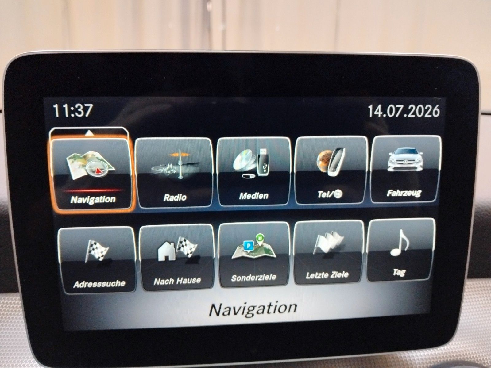 Mercedes-Benz CLA 200 (06/2017, Benzin)