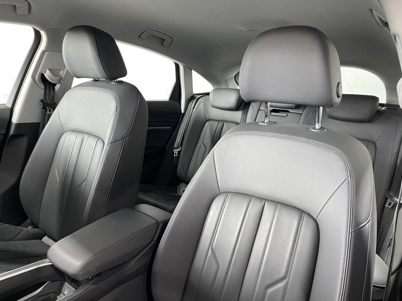Fahrzeugabbildung Audi e-tron Sportback 55 Quattro*Leder*AHK*Matrix*HUD
