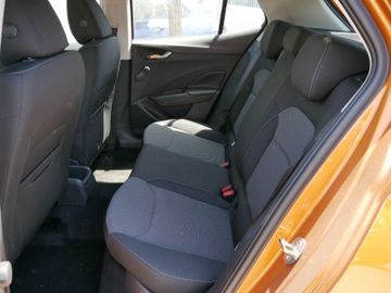 Skoda Fabia - 8