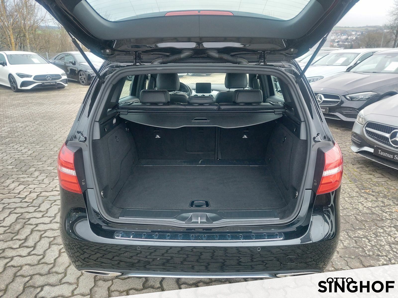 Fahrzeugabbildung Mercedes-Benz B 200 d Urban +LED+Navi+Park Ass+Fernlicht Ass+