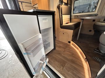 Sunlight Adventure Cliff 600 RT AWT beheizt Dieselheizung