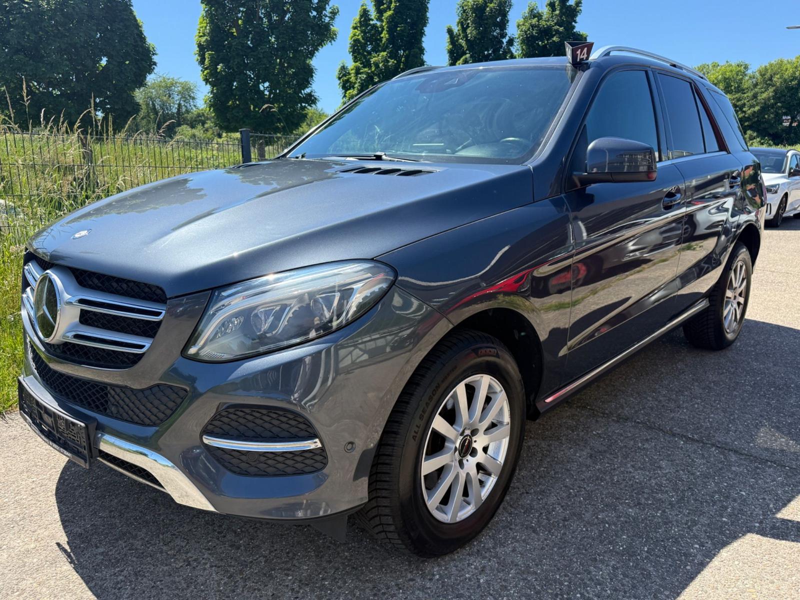 Mercedes-Benz GLE 350 4Matic Standheizung * Distronic * 2.Hand