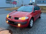 Renault Megane 1,6 Benzin mit TÜV 11,26! - Renault Megane aus 2006: Kombi