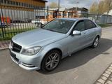 Mercedes-Benz C 350 C Limousine C 350 CGI BlueEfficiency - Mercedes-Benz C 350 mit Benzin-Antrieb: Limousine