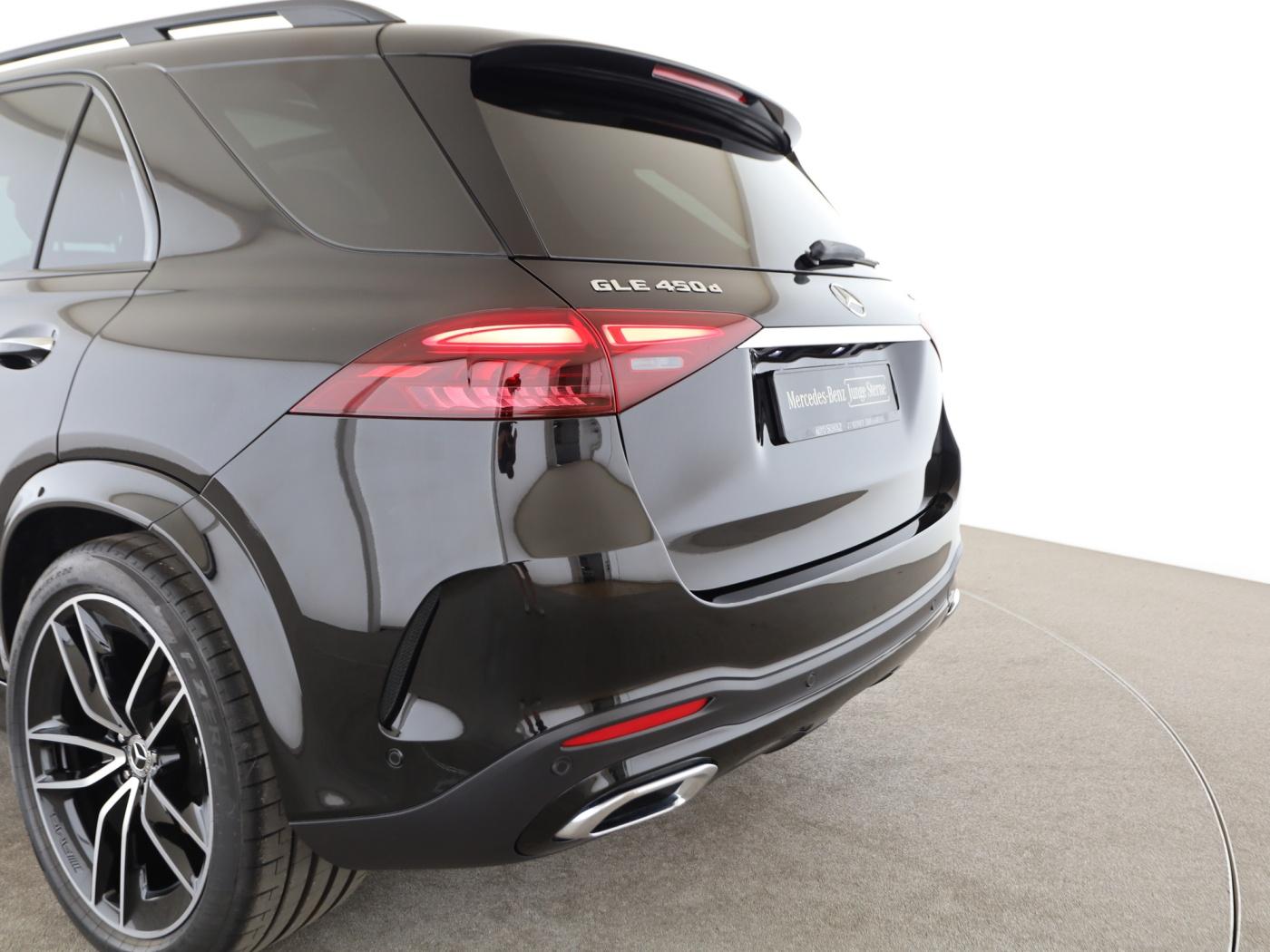 Mercedes-Benz GLE 450 d 4M AMG PREMIUM+NIGHT+AIRMATIC+AHK+PANO