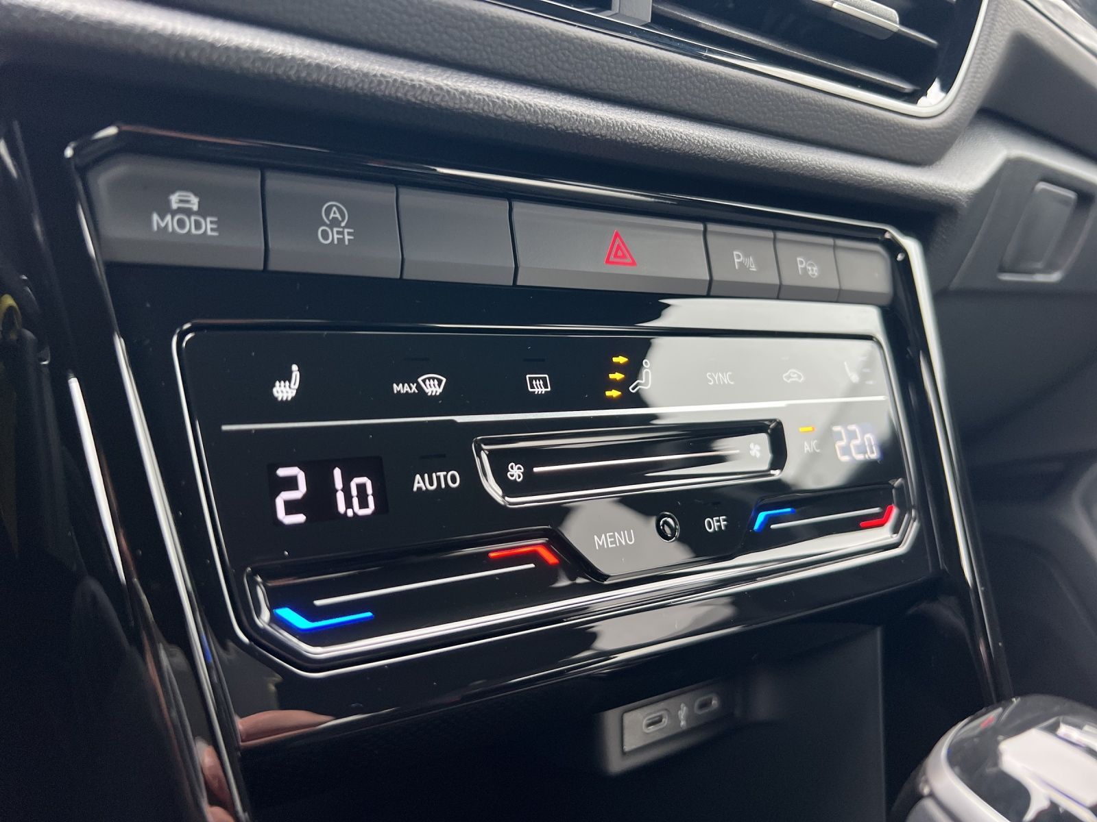 T-Roc Style 2.0 TDI DSG AHK*ACC*Kamera*Black Sty