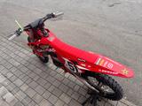 Gasgas MC 450 F Factory Edition Modell 2025 - GASGAS VON 251 BIS 500 CCM