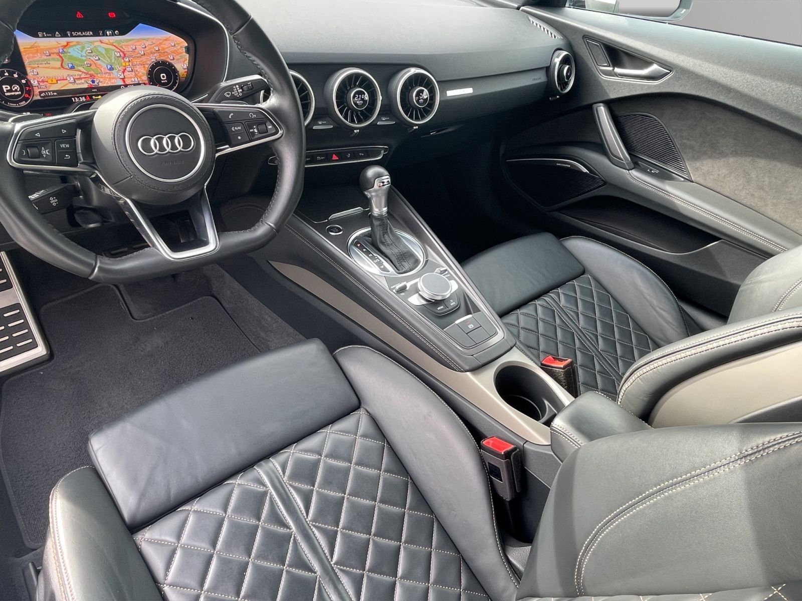 Audi TT - Bild 18