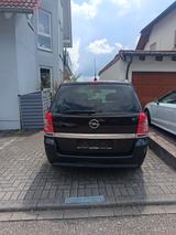 Opel Zafira 1.7 CDTI ecoFLEX Family 92kW Family - Opel Zafira mit Diesel-Antrieb: 1.9