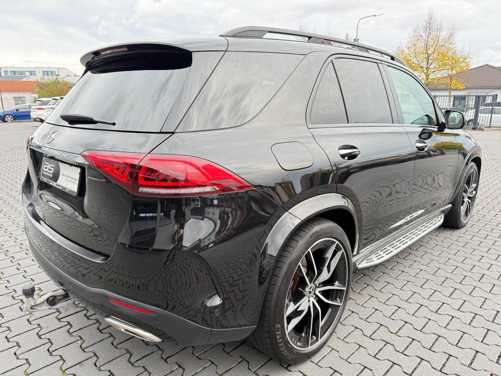 Mercedes-Benz GLE580 4M AMG EXCLUSIVE 360 HUD ACC AHK LED DAB foto 4