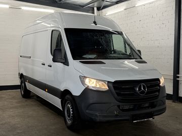 Mercedes Sprinter - 2