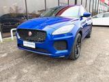 Jaguar E-Pace 2.0D 180 CV AWD R-Dynamic - blaue Jaguar E-Pace