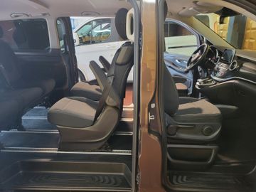 Mercedes V 250 - 10