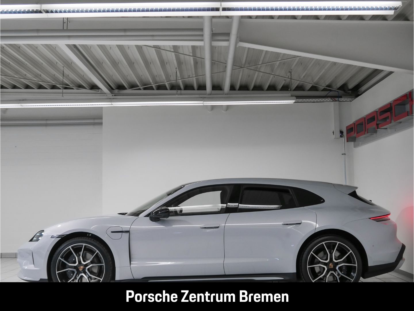 Porsche Taycan Sport Turismo Black Edition HD-Martix LED imagem 2