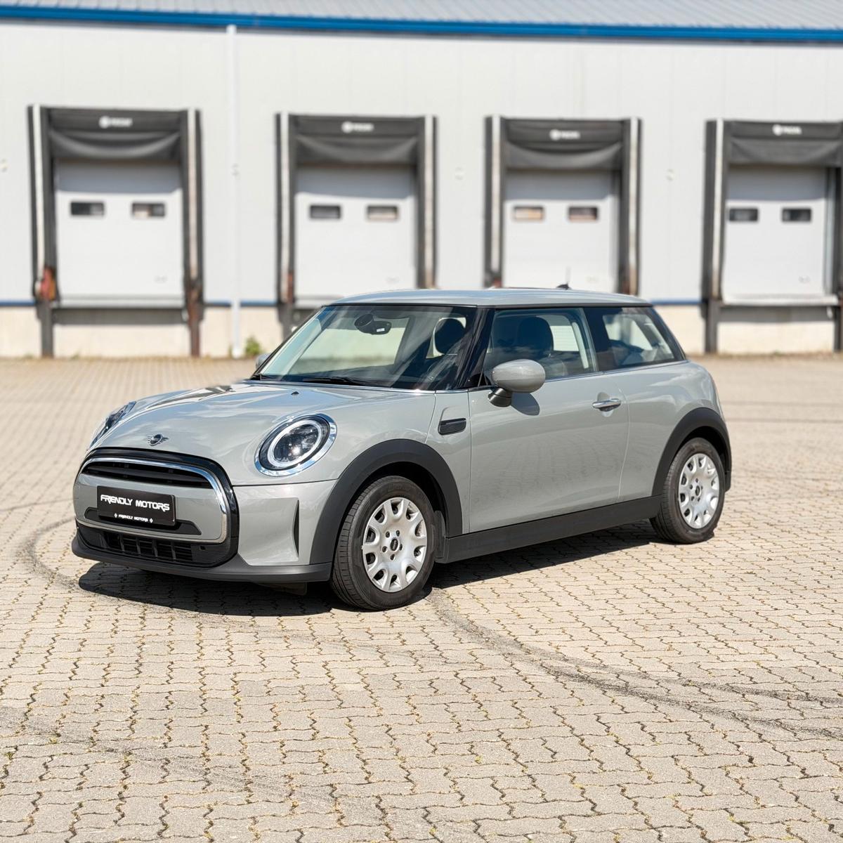 MINI Essential Trim/LED/Sportlenkrad/Klima/DAB