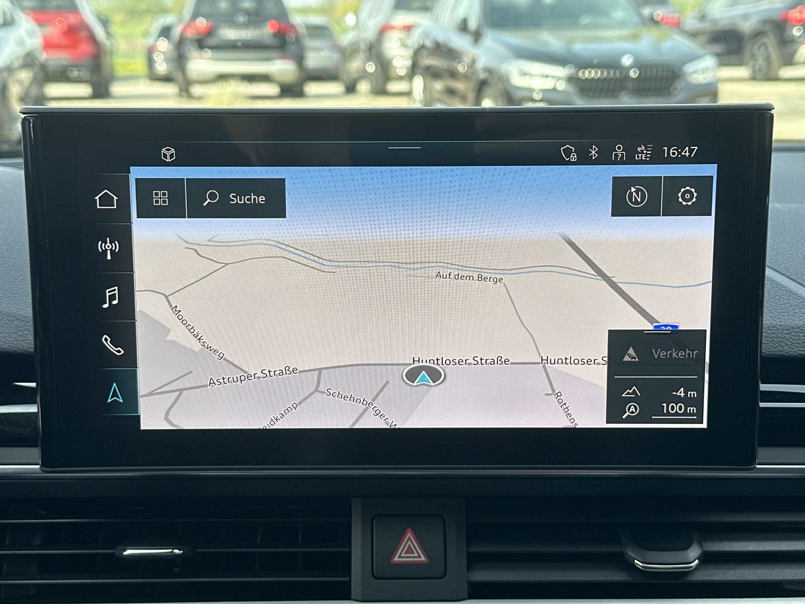 Fahrzeugabbildung Audi A4 Avant 40 TDI Advanced NAV+LED+AHK+PANO+17ZOLL