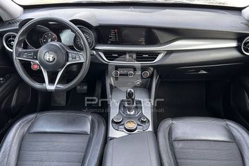 Alfa-Romeo Stelvio - 10