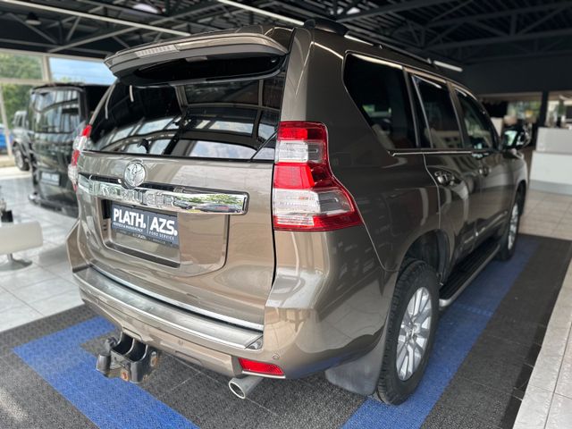 Toyota Land Cruiser  Executive