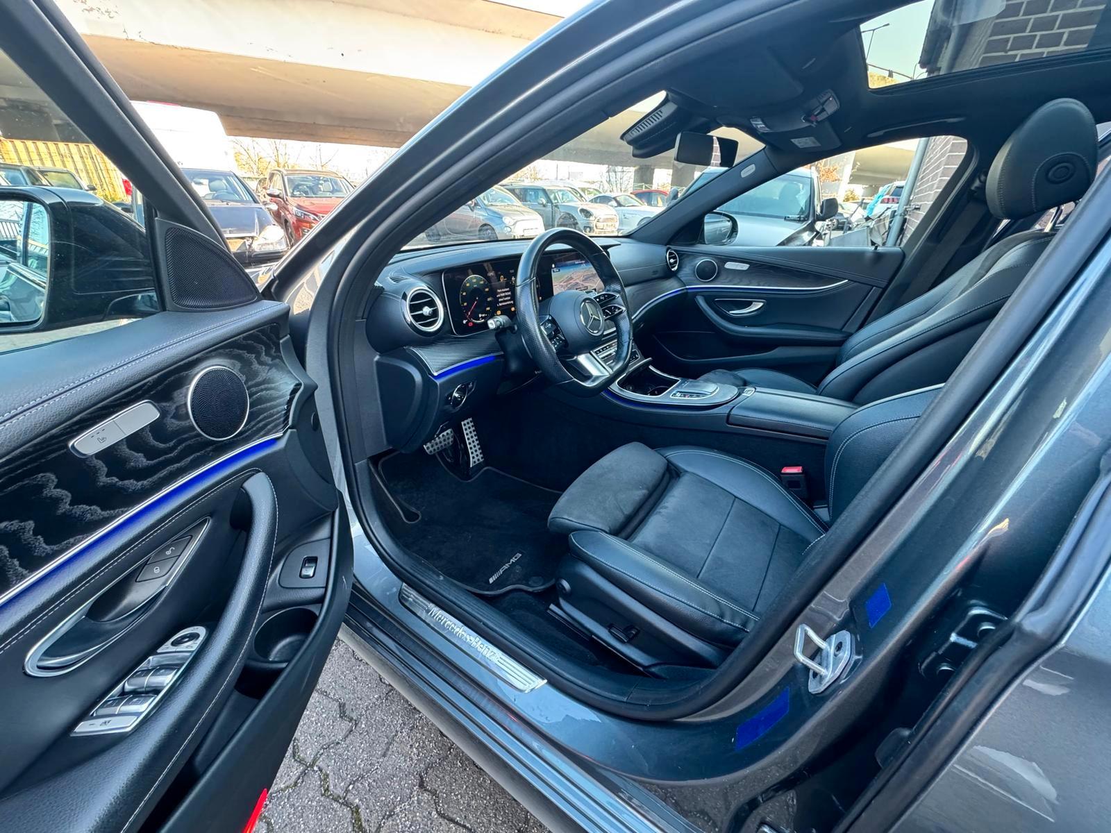 Mercedes-Benz E220d AMG Line/9G-Tr/Pano/360°/Top Zustand!