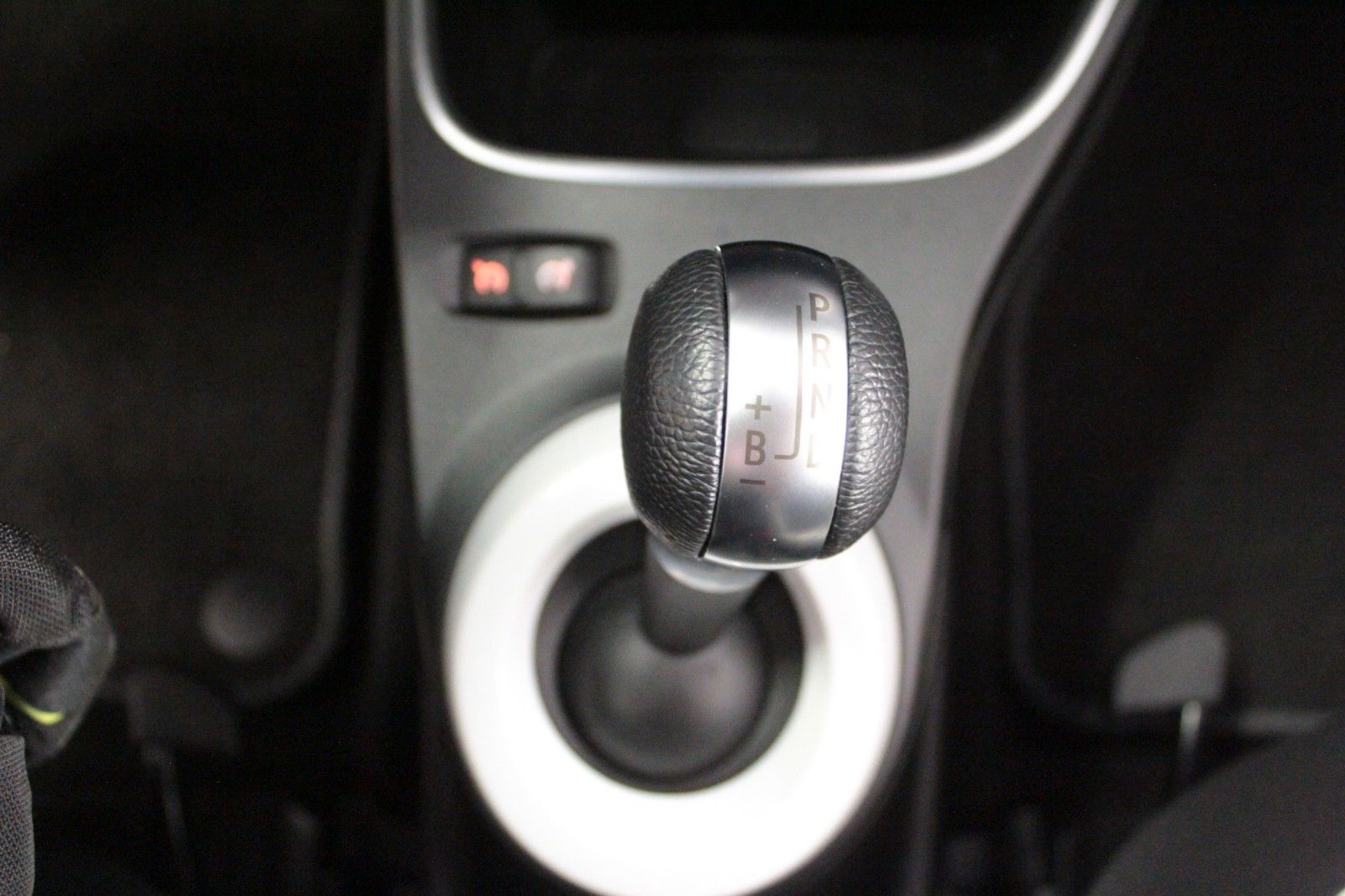 Fahrzeugabbildung Renault Twingo E-Tech 100% elektrisch*Plus Winterräder