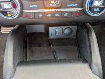 Ford Focus Turnier ST-Line X