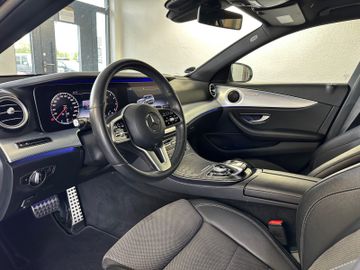 Mercedes E 200 - 10
