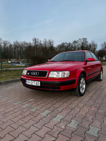 Audi 100 S4