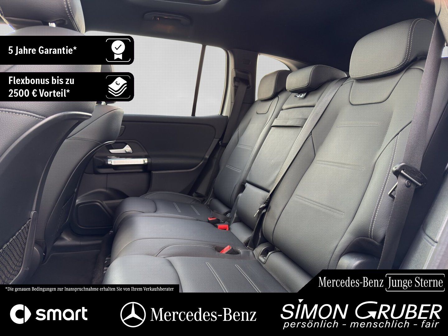 Fahrzeugabbildung Mercedes-Benz EQB 300 4M AMG Pano HUD Leder Distronic 7Sitze