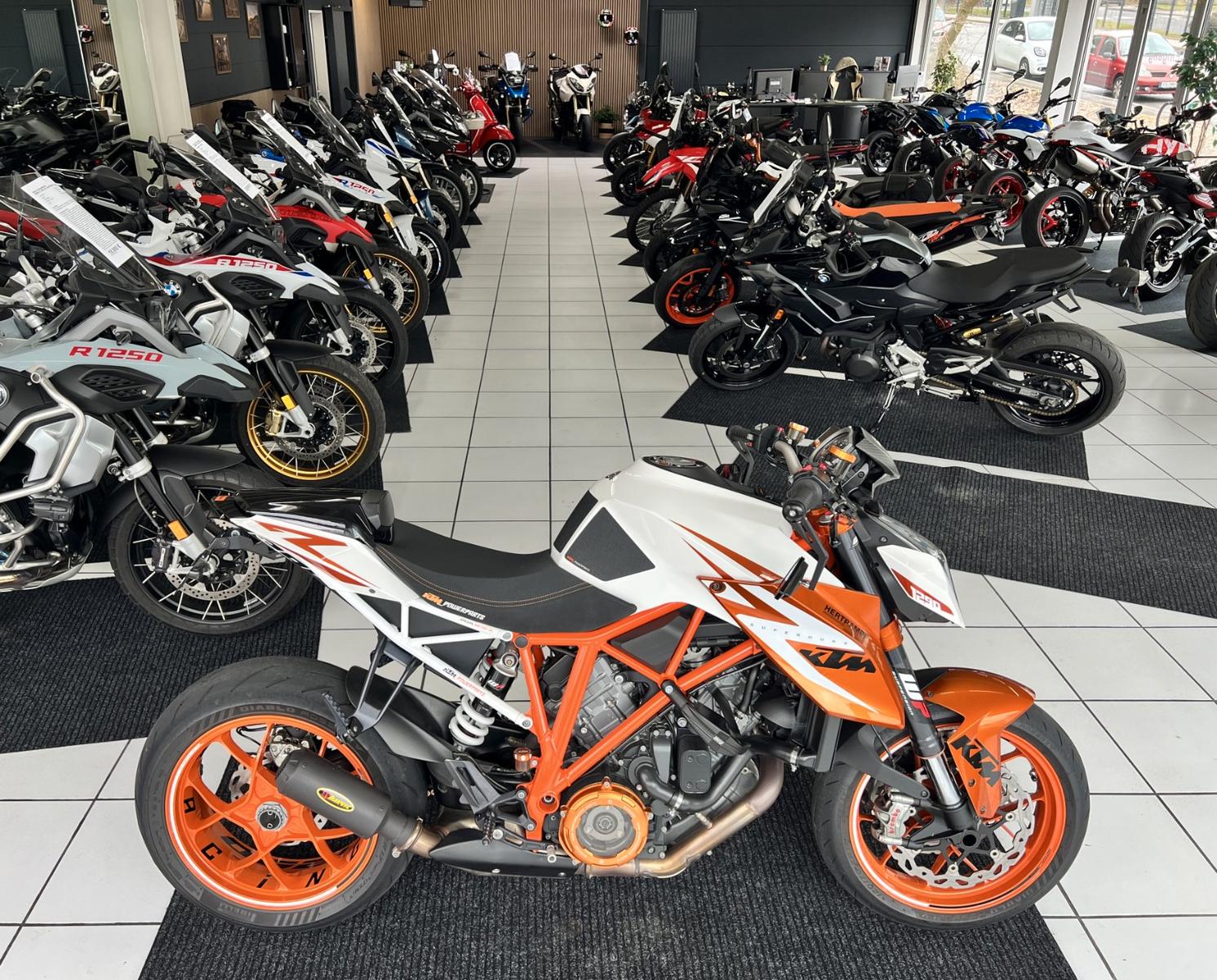 KTM 1290 Super Duke R SE *Zubehör*