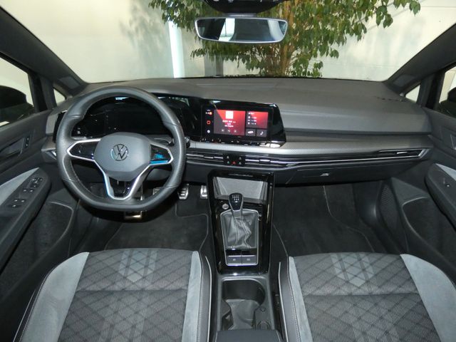 Golf 1.5 TSI R-Line AHK ACC SHZ APP CONNECT LED